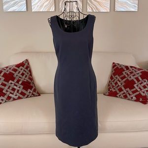 Isabel & Nina | black midi cocktail dress